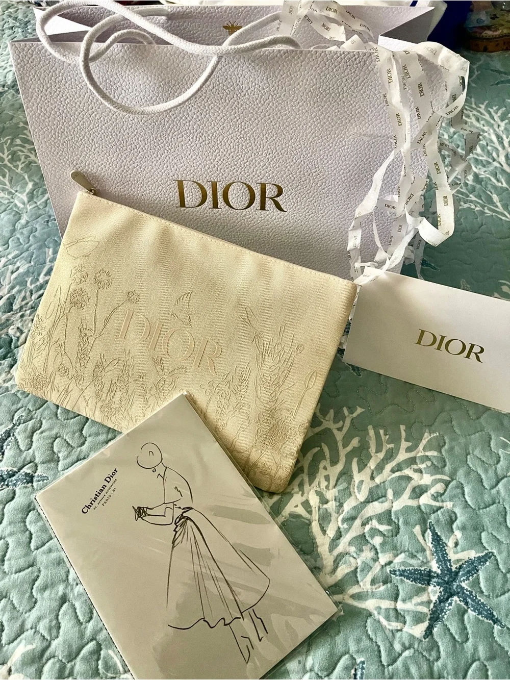 Dior 2Pc New Cosmetic Bag & Sketchbook-from Designer of Dreams Exhibition